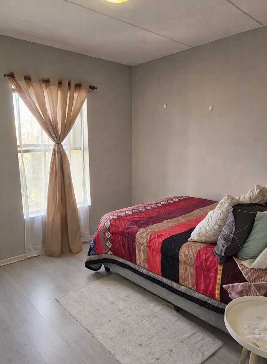 2 Bedroom Property for Sale in Parklands Western Cape